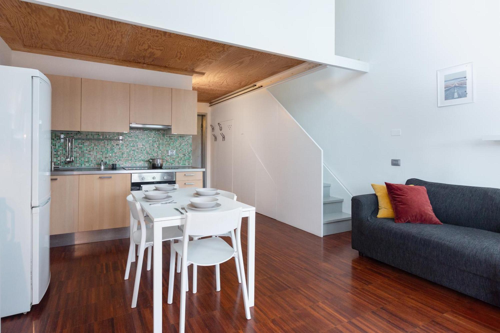 White And Brown Exclusive Loft With Terrace - Free Parking - M2 Station Lägenhet Milano Exteriör bild